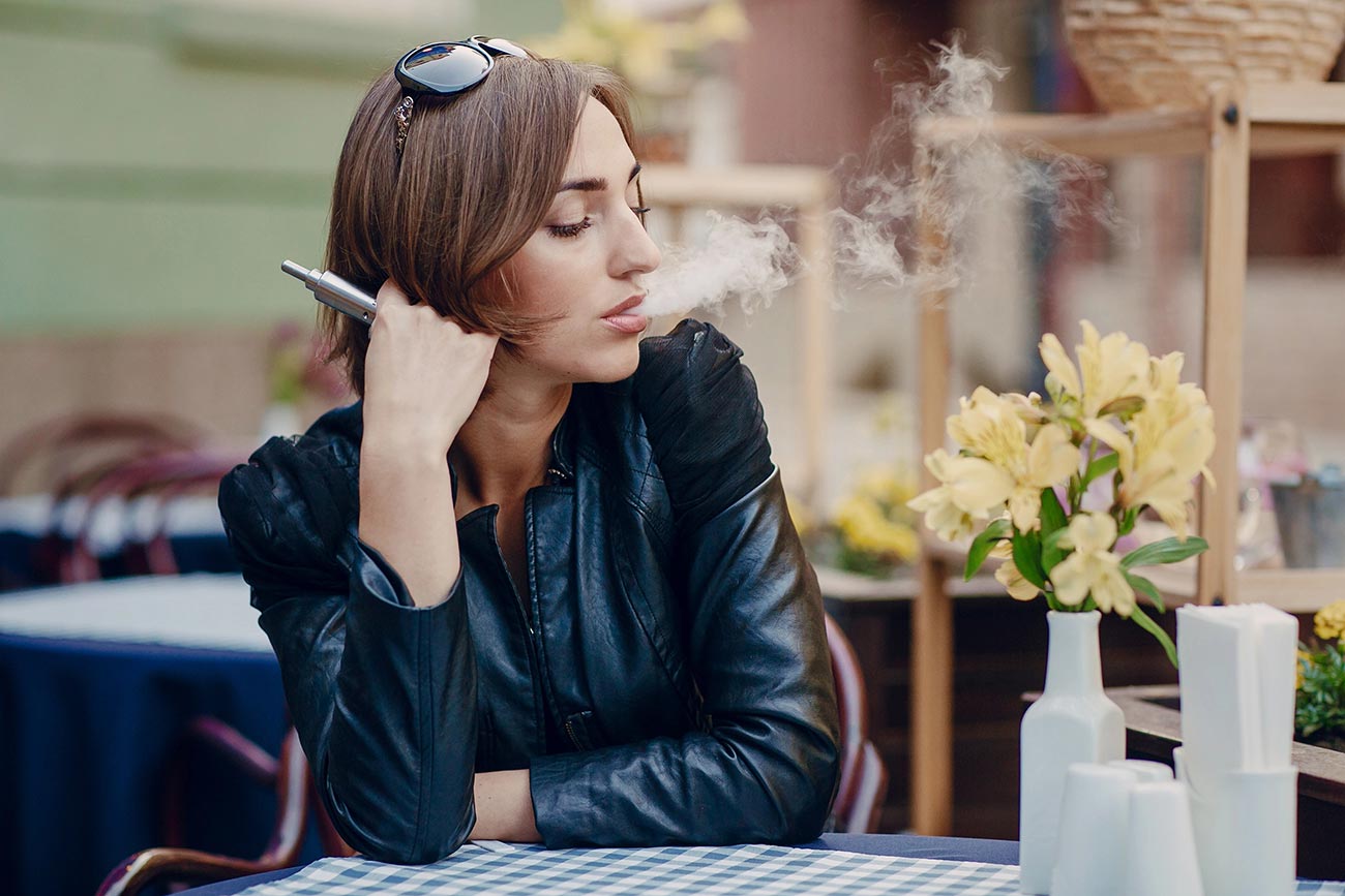 Vaping and Oral Health: The Hidden Threat to Your Teeth and Gums